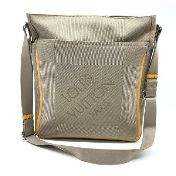 LOUIS VUITTON Damier Geant Compagnon Shoulder Crossbody Bag - Picture 16 of 16